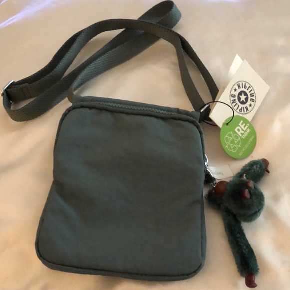 Kipling NWELDORADO Light Aloe Tonal Nylon Crossbody With Monkey Key Chain NWT - Picture 11 of 15